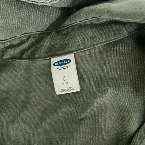 Old Navy Collared Dress - Picture 3 of 3